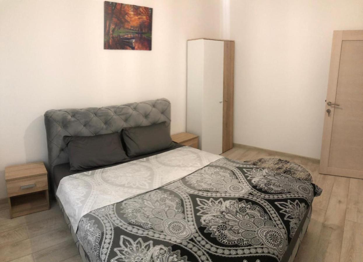 Koca Apartmani Нови-Пазар Экстерьер фото